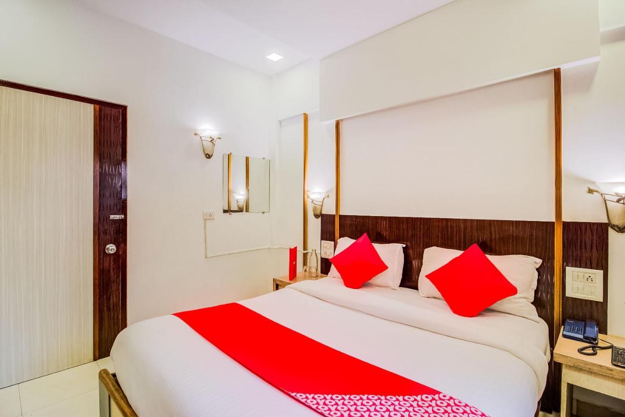 Super Collection O Panchratna Hotel Панвел Екстериор снимка