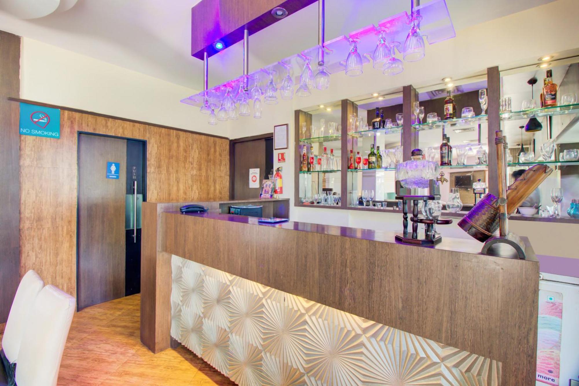 Super Collection O Panchratna Hotel Панвел Екстериор снимка